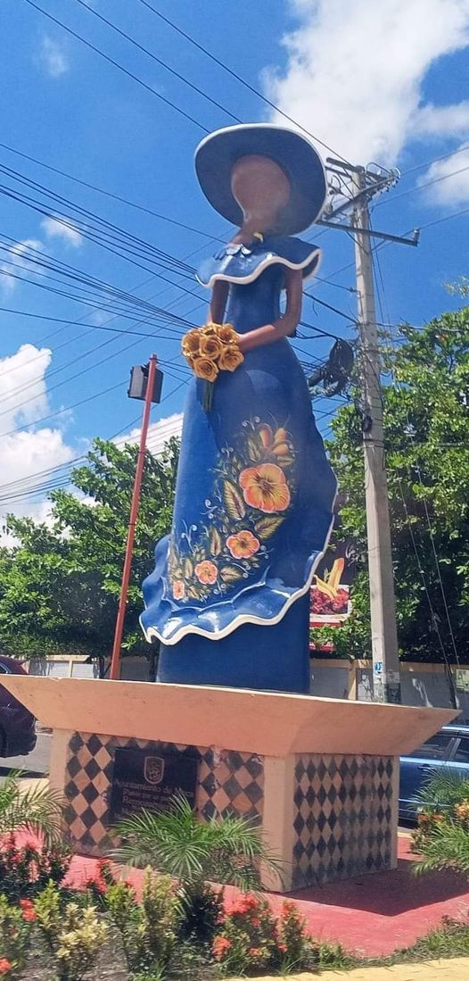 nuevo monumento a la muneca sin rostro | NOTICIARIO RD