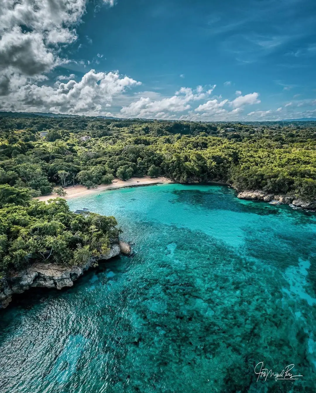 playa caleton | NOTICIARIO RD Playa Caletón. Cortesía de José Miguel Pérez @jmpprd
