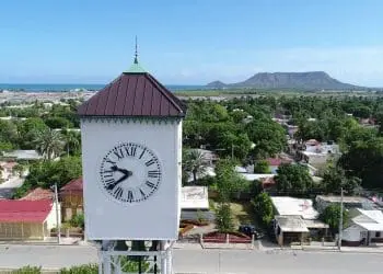 El reloj de Monte Cristi y su vínculo con la Torre Eiffel.