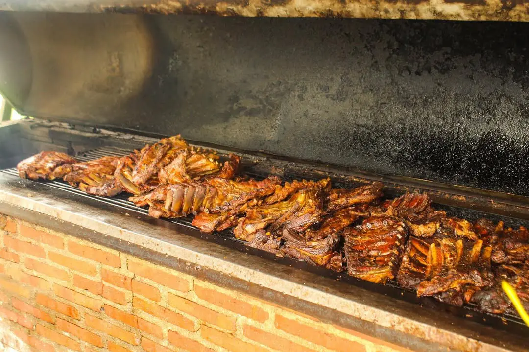 Costillas en el Parador del Bucanero. 