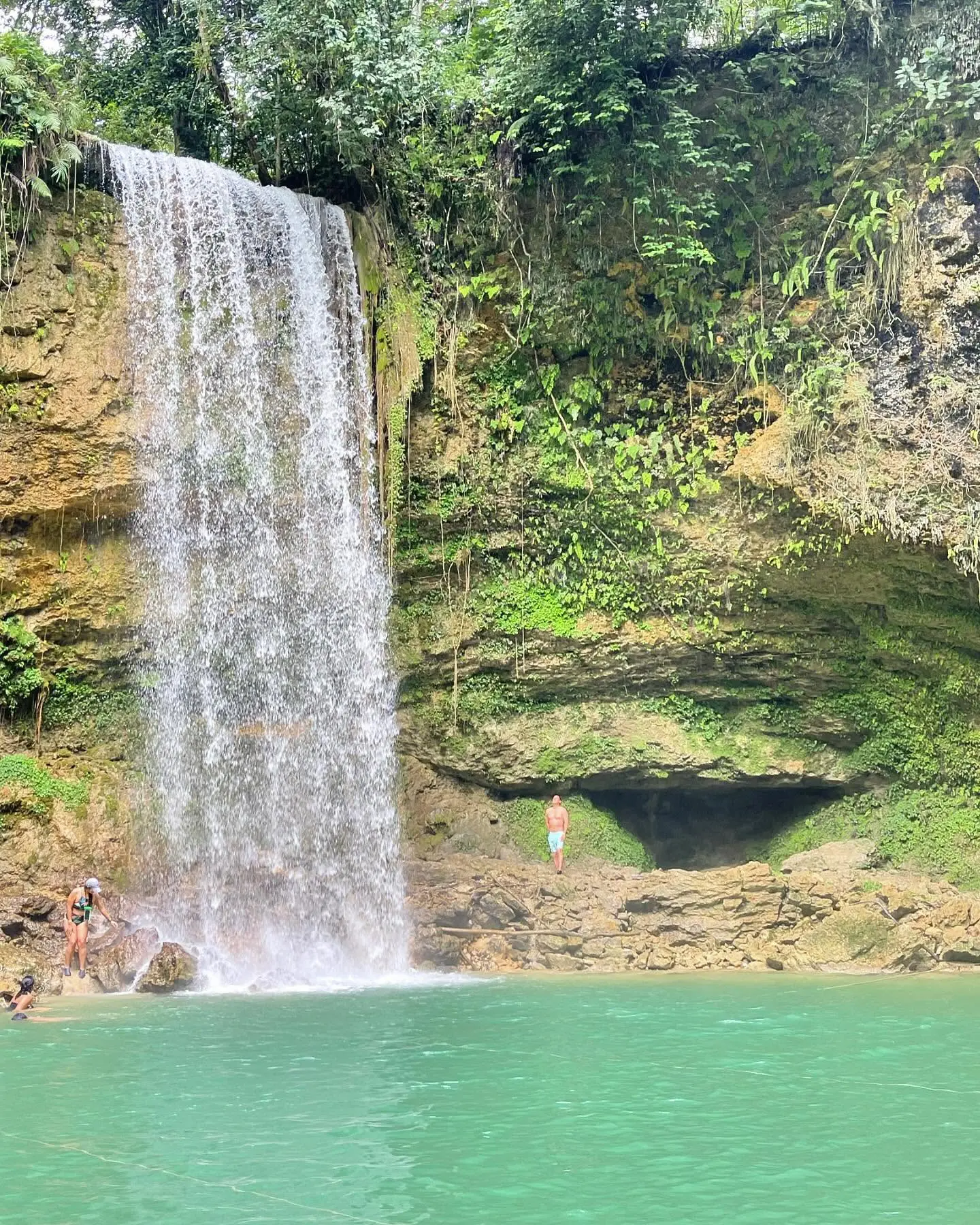 Salto Socoa en Monte Plata. Foto por Mina - Travels & Store
