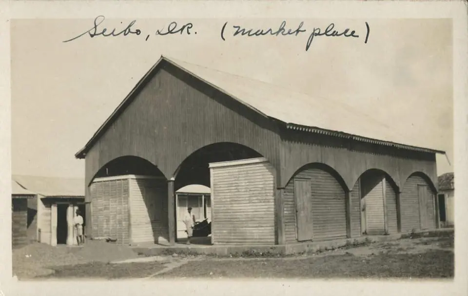 Mercado de la Ciudad del Seibo 1915. Cortesía de Imágenes de Nuestra Historia , R.D