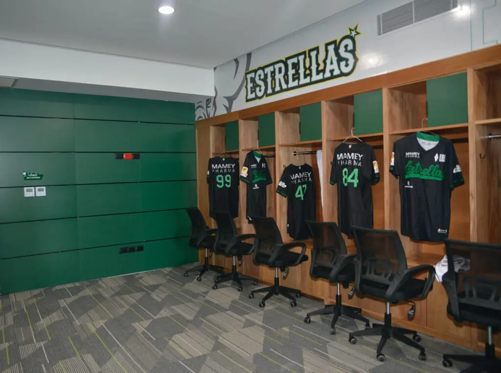 WhatsApp-Image-2024-10-19-at-15332-PM-2-1024x762 | NOTICIARIO RD Interior del Estadio Tetelo Vargas. Foto por cdndeportes