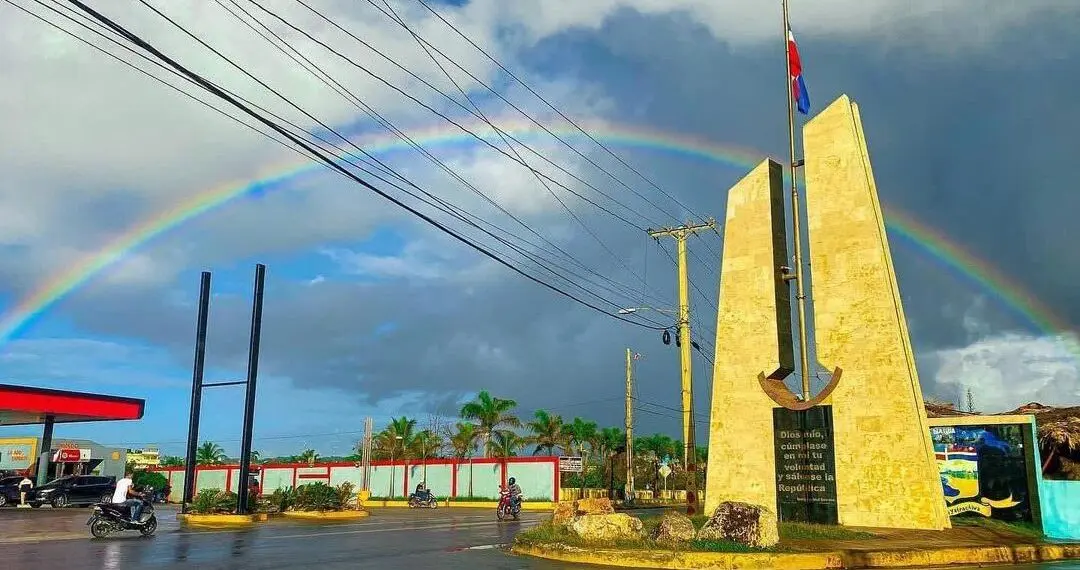 Entrada a la ciudad de Nagua en la provincia María Trinidad Sánchez. Foto por gustavosilvagarcia.com | NOTICIARIO RD Entrada a la ciudad de Nagua en la provincia María Trinidad Sánchez. Foto por gustavosilvagarcia.com
