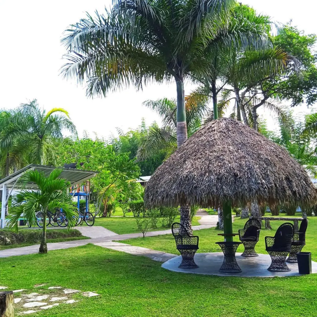 En el hotel Serapius Green de Monte Plata. Foto por serapiusgreen.com