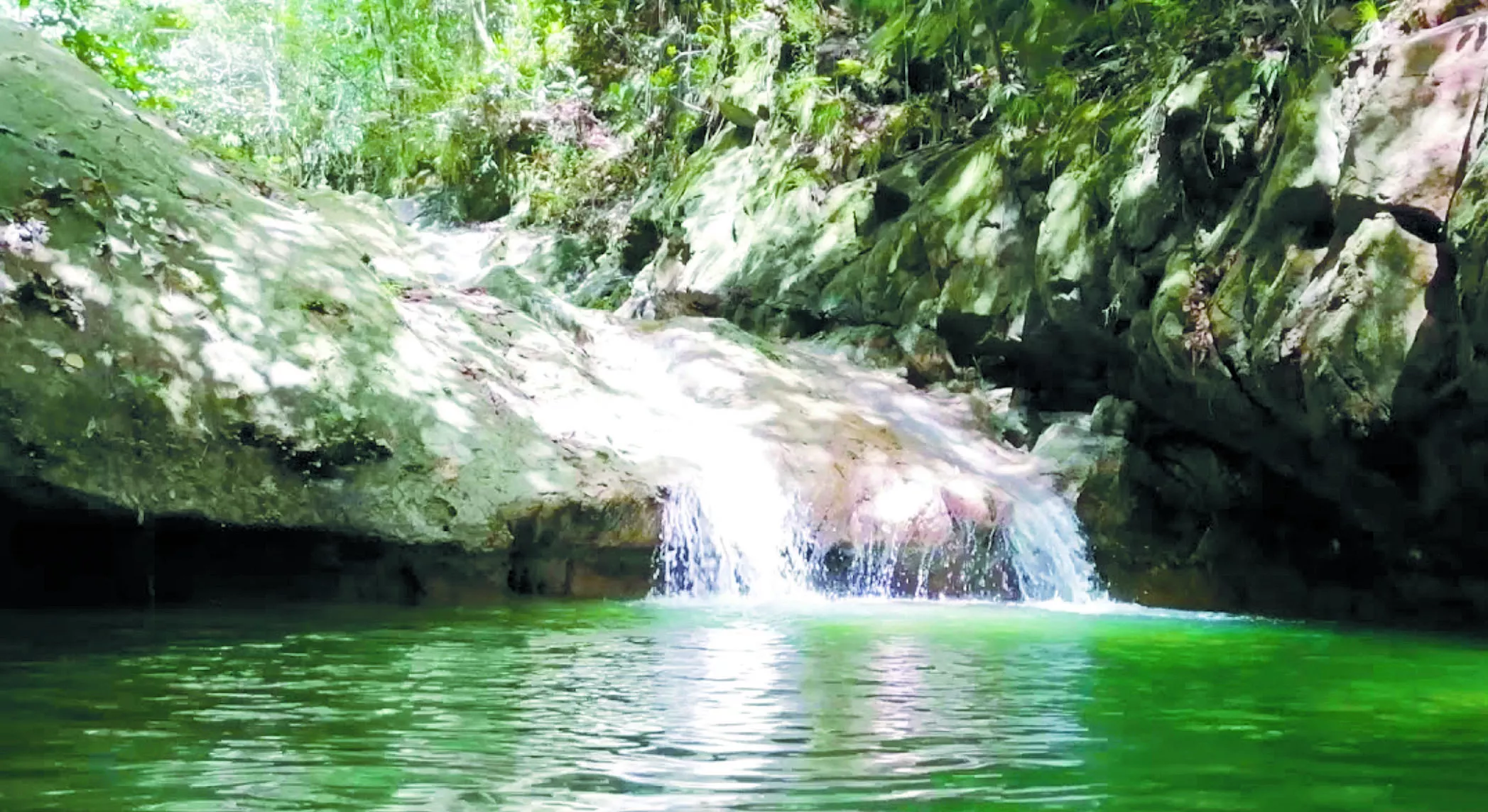 23_08_2021-ELDIA_LUNES_230821_-Nacionales8-1 | NOTICIARIO RD Cascada Macao, Loma Guaconejo, El Factor, provincia María Trinidad Sánchez. Foto por eldia.com.do