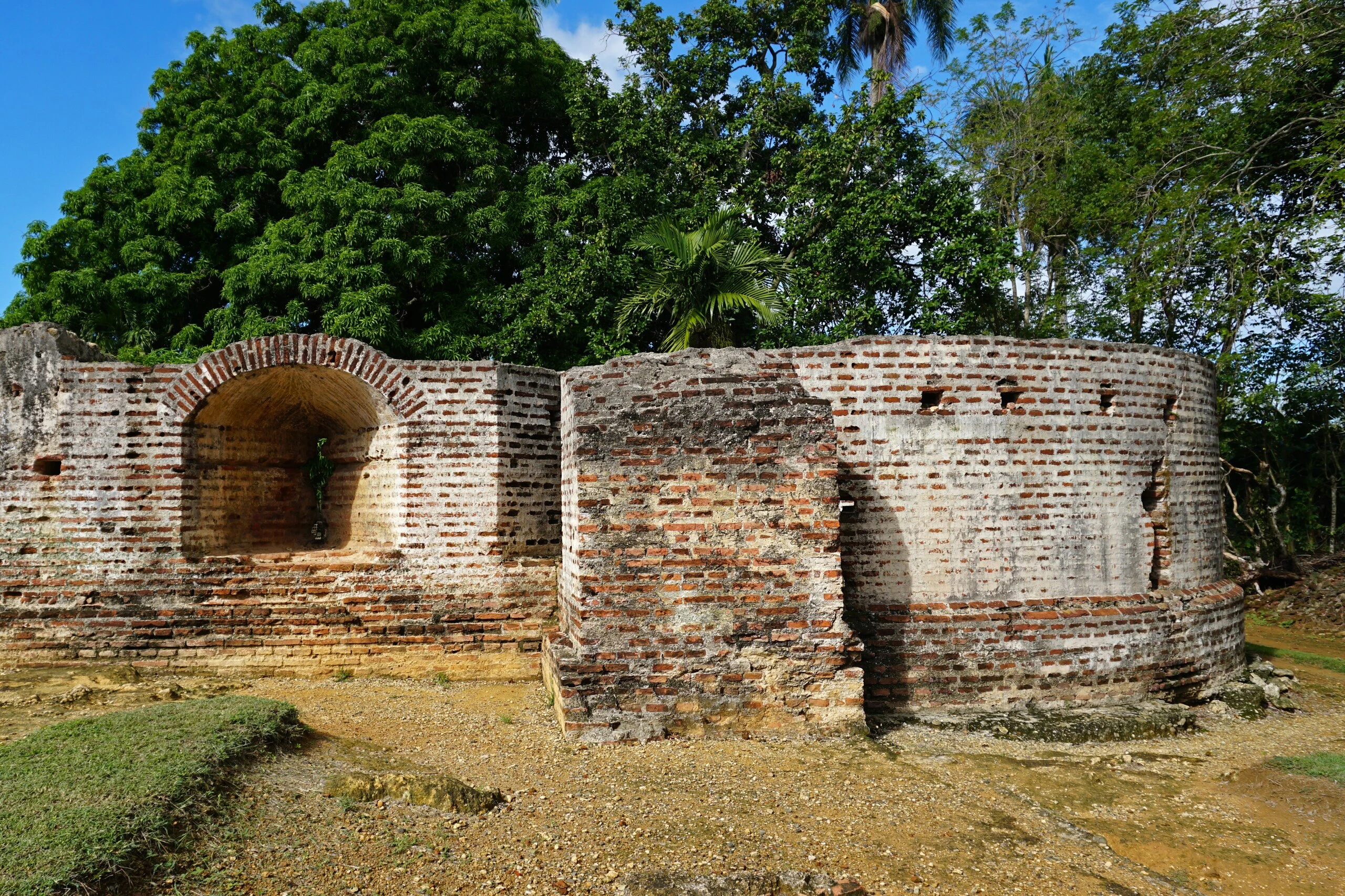 Fuerte Concepcion de la Vega, La Vega Vieja. - Autor: <a href="https://commons.wikimedia.org/wiki/File:Fuerte_Concepcion_de_la_Vega_RD_12_2019_2019_3183.jpg" rel="nofollow ">Mariordo (Mario Roberto Durán Ortiz) / Wikimedia Commons</a> - Licencia: <a href="https://commons.wikimedia.org/wiki/File:Fuerte_Concepcion_de_la_Vega_RD_12_2019_2019_3183.jpg#Licensing" rel="nofollow ">CC BY-SA 4.0</a>