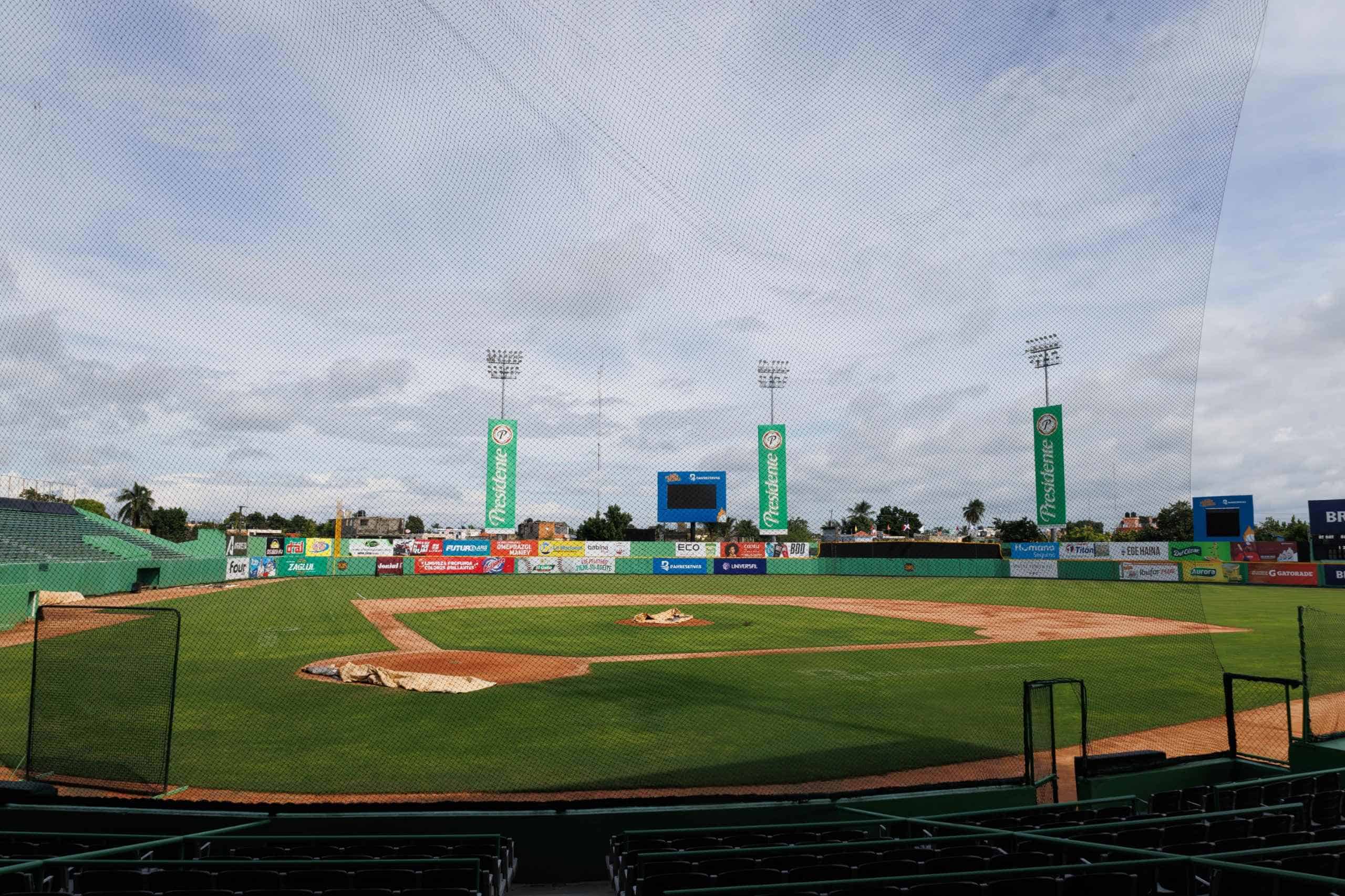 tetelo vargas | NOTICIARIO RD Estadio Tetelo Vargas. Foto por Diario Libre.