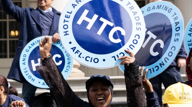 Sector hotelero de NY logra pacto laboral histórico