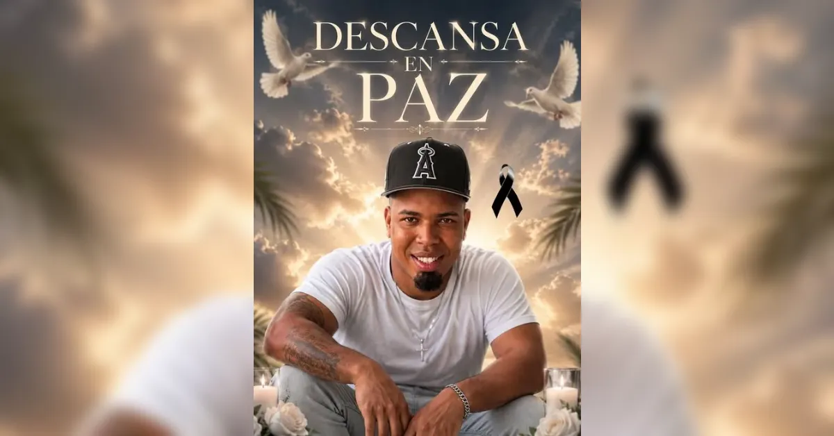 Memorial poster of a smiling man in a white shirt and cap, with 'Descansa en paz' and a black ribbon, doves, candles and flowers in the background.