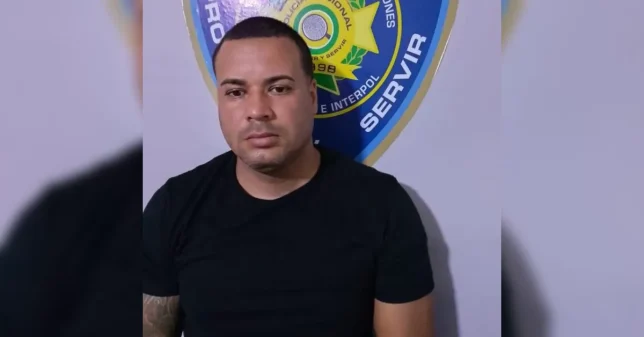 Hombre queda detenido tras simular robo de US$33,090 en Santiago
