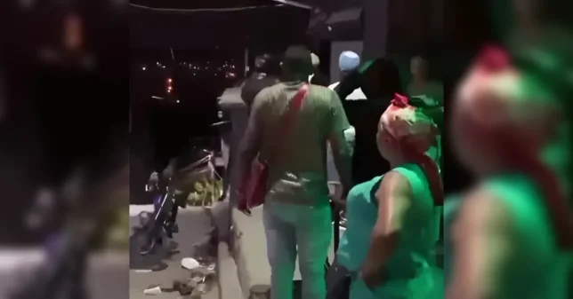 Incidente en colmado de Herrera refleja tensión policial