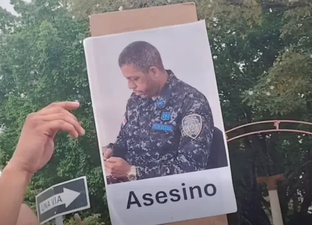 Imagen del supuesto capitán que dirige el destacamento, José Luis Lorenzo