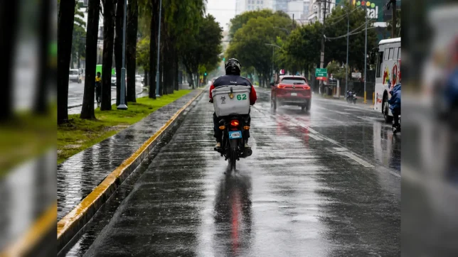 Onda tropical llevará lluvias a ocho provincias este viernes en RD