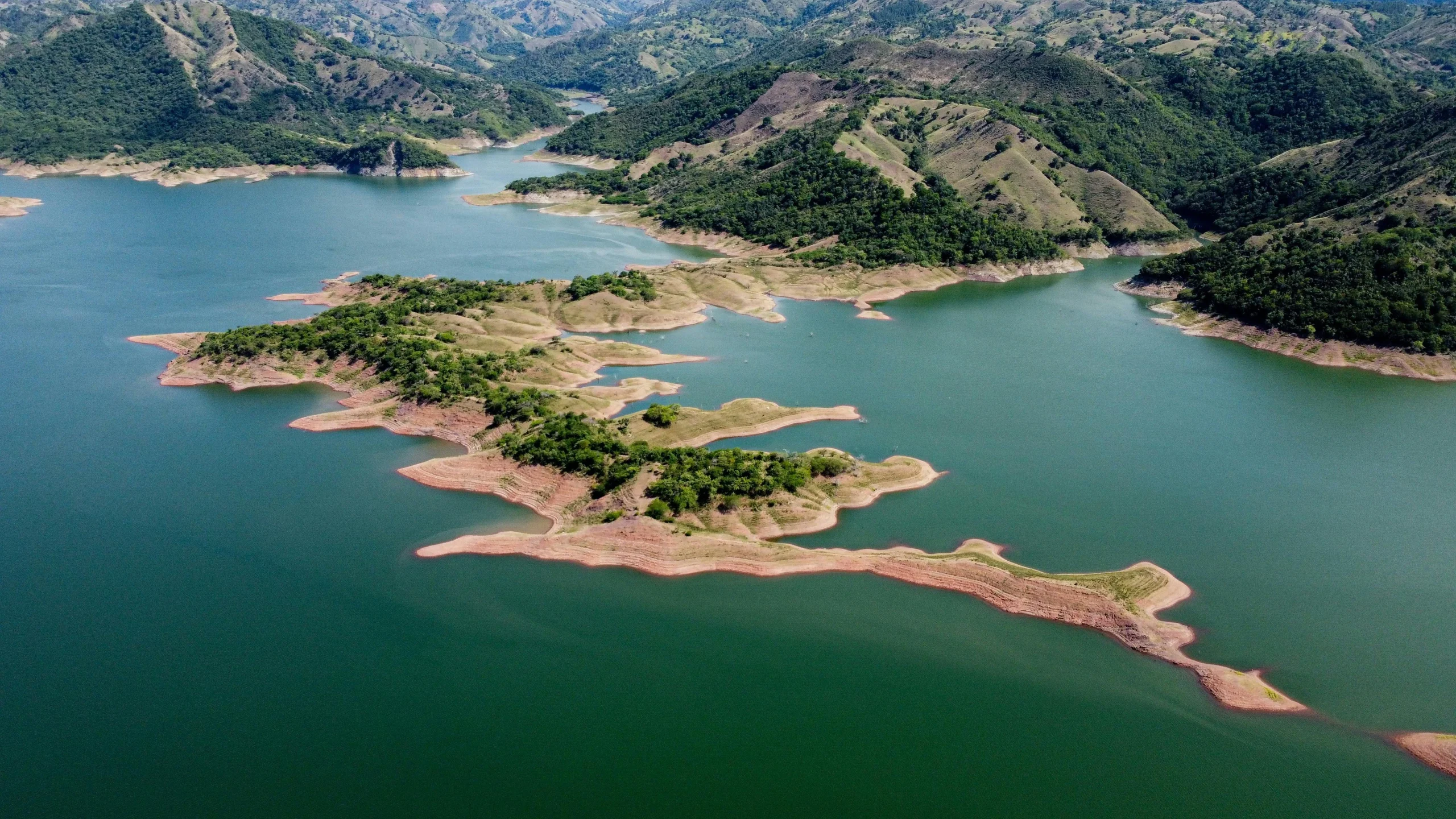 Ruta de naturaleza e historia por Santiago Rodríguez — portada