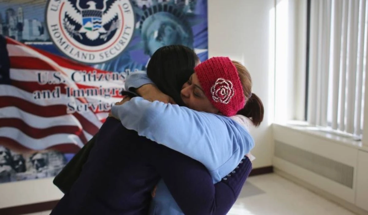 Cómo pedir a tus padres para vivir legalmente en Estados Unidos — portada