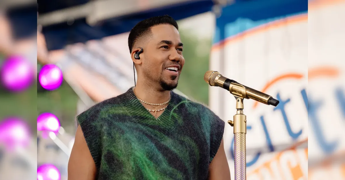 romeo santos en un show